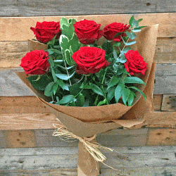 Six Roses Plastic Free bouquet