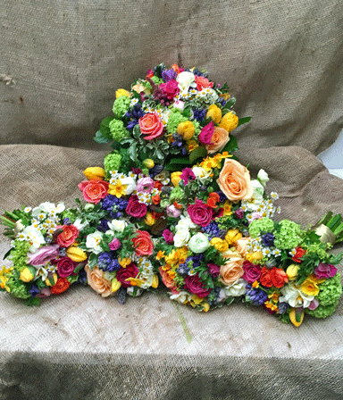 Vibrant spring bridal bouquets